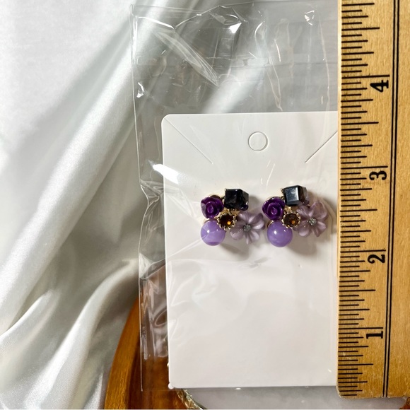 Shades of Purple Earrings - Picture 3 of 4